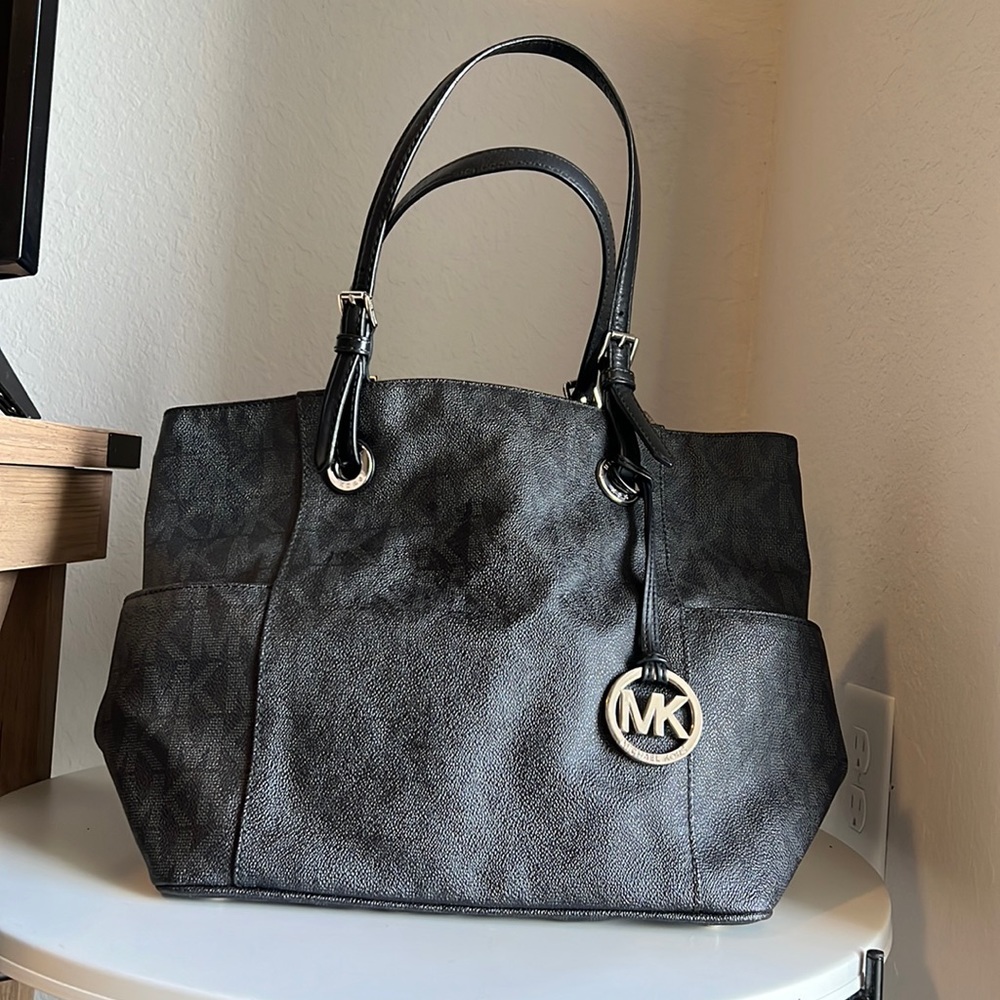 Michael Kors large sized black and grey tote